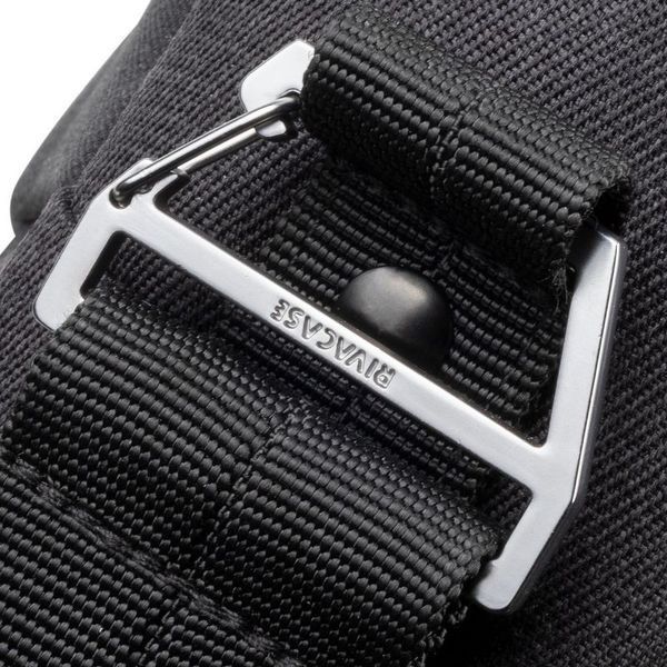 Сумка для ноутбука RIVACASE 8134 Clark 15.6", чёрная